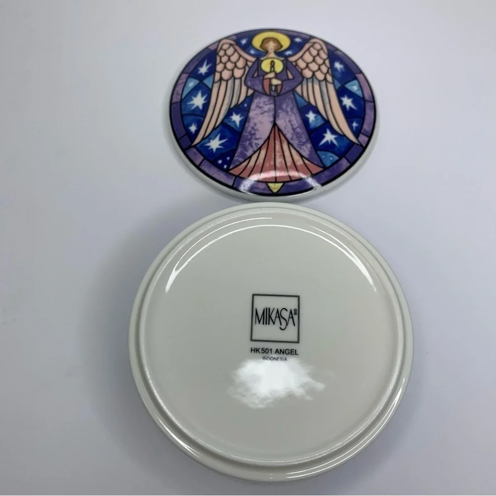 Mikasa Colorful Angel Trinket Box Candy Dish or Jewelry Container New Flawless